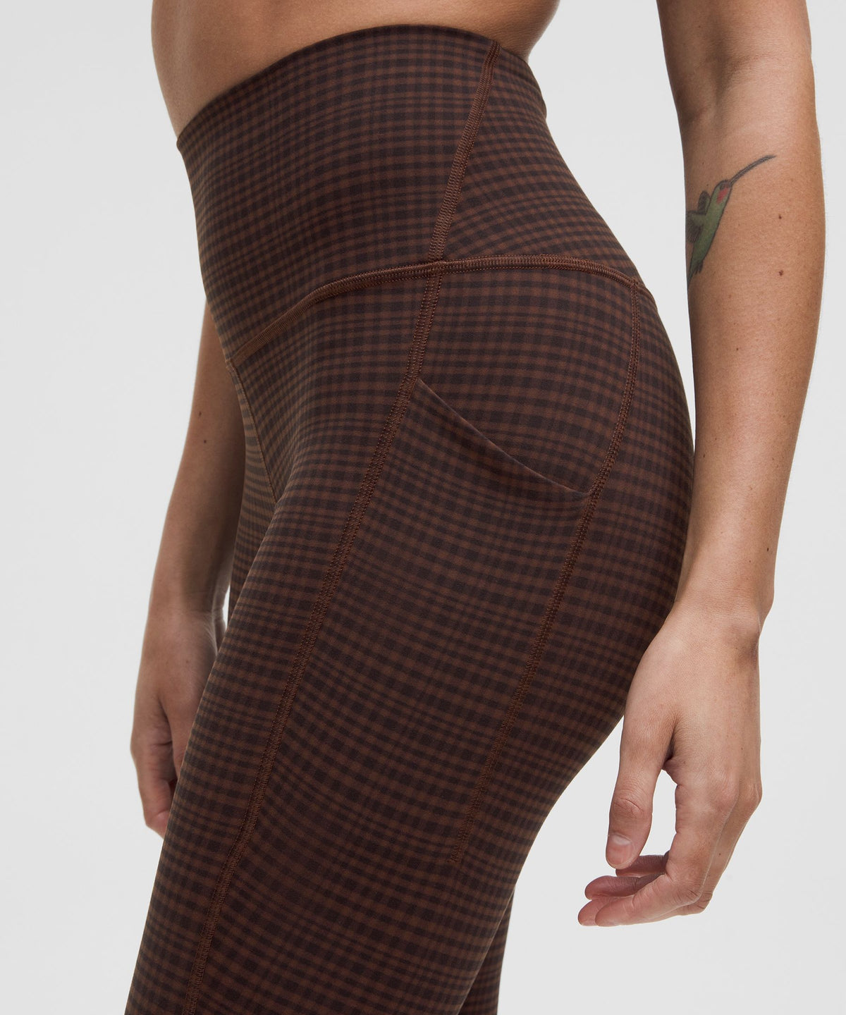 Glow Grid Lava Cake Multi
