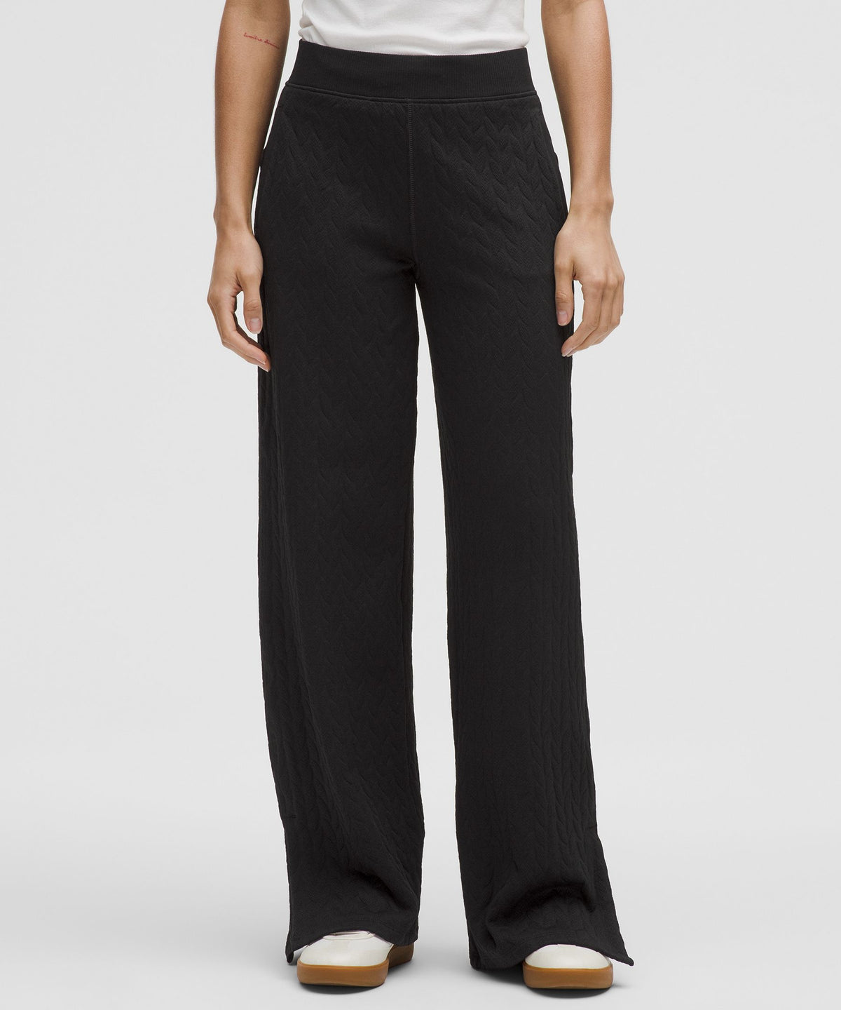 Black/Black