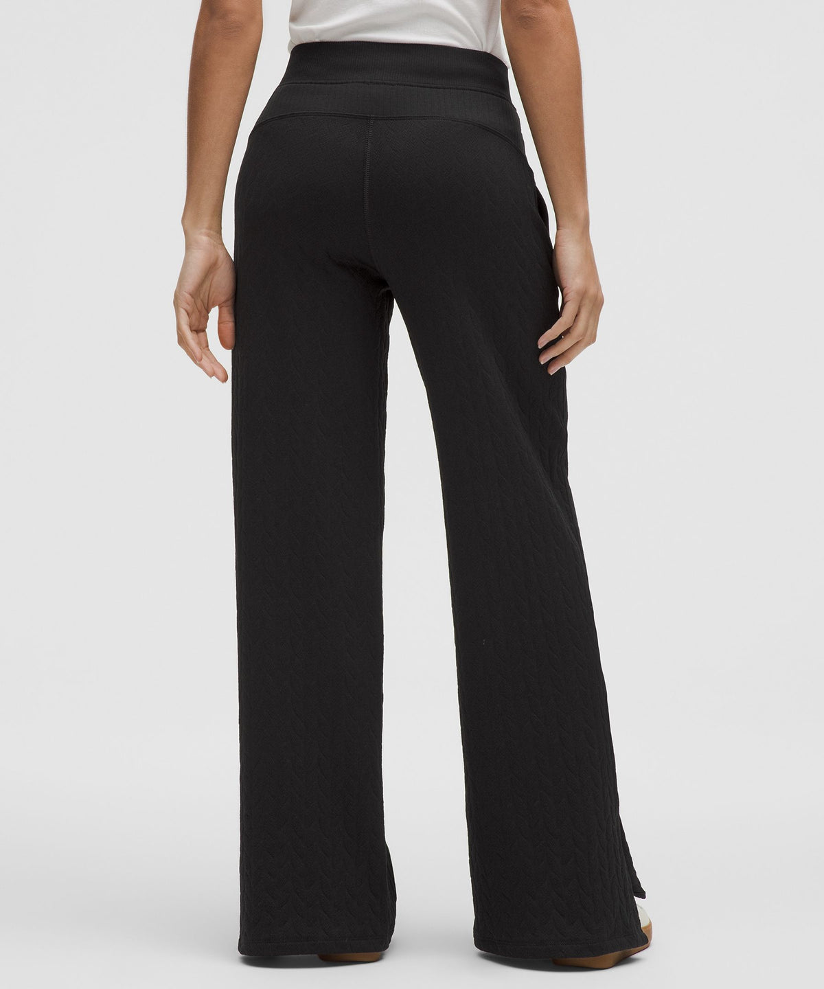 Black/Black