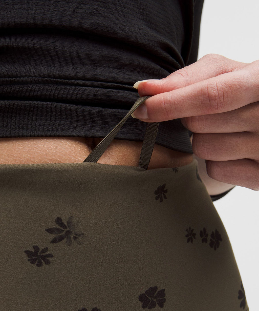Floral Breeze Olive Brown Black