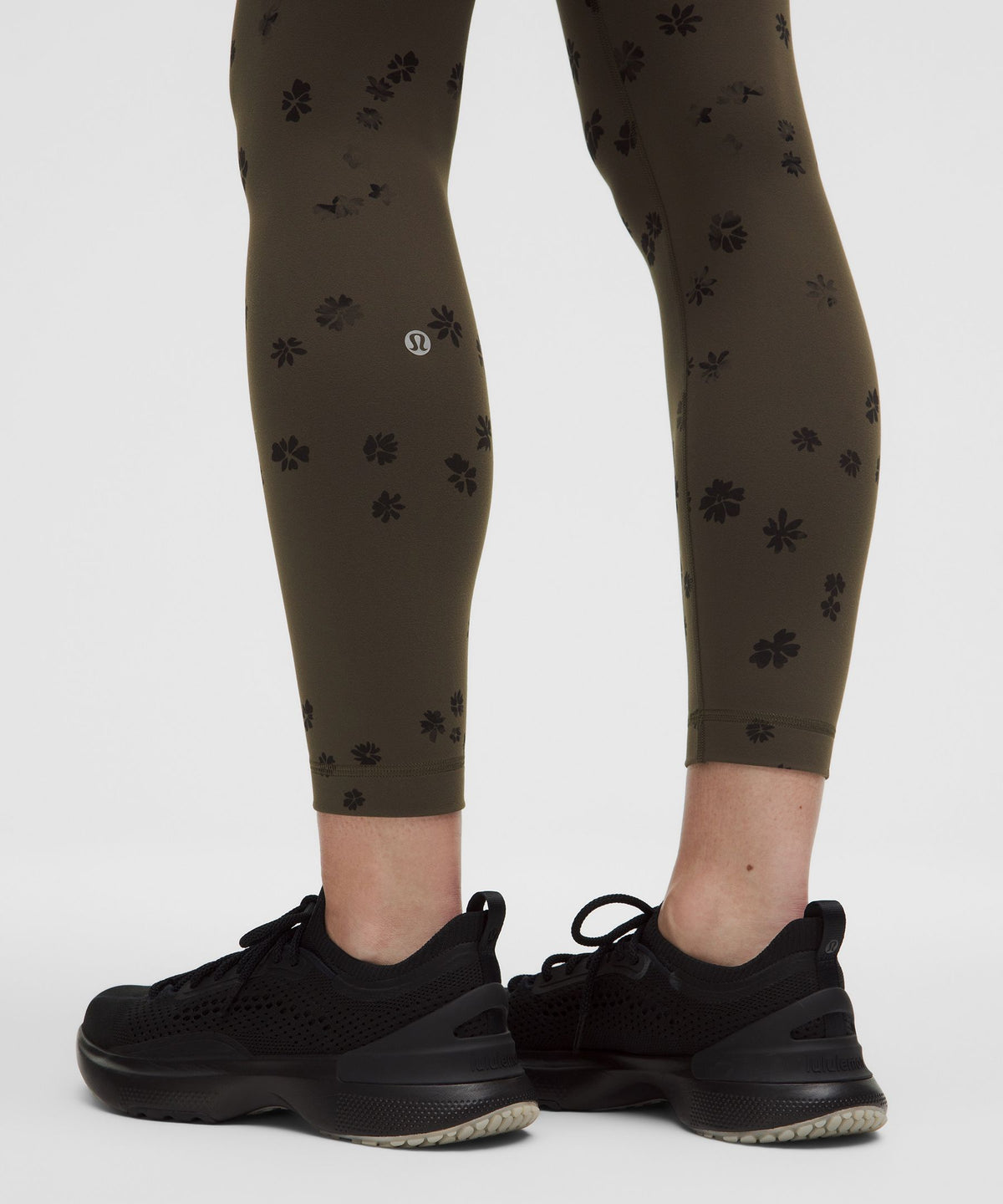 Floral Breeze Olive Brown Black