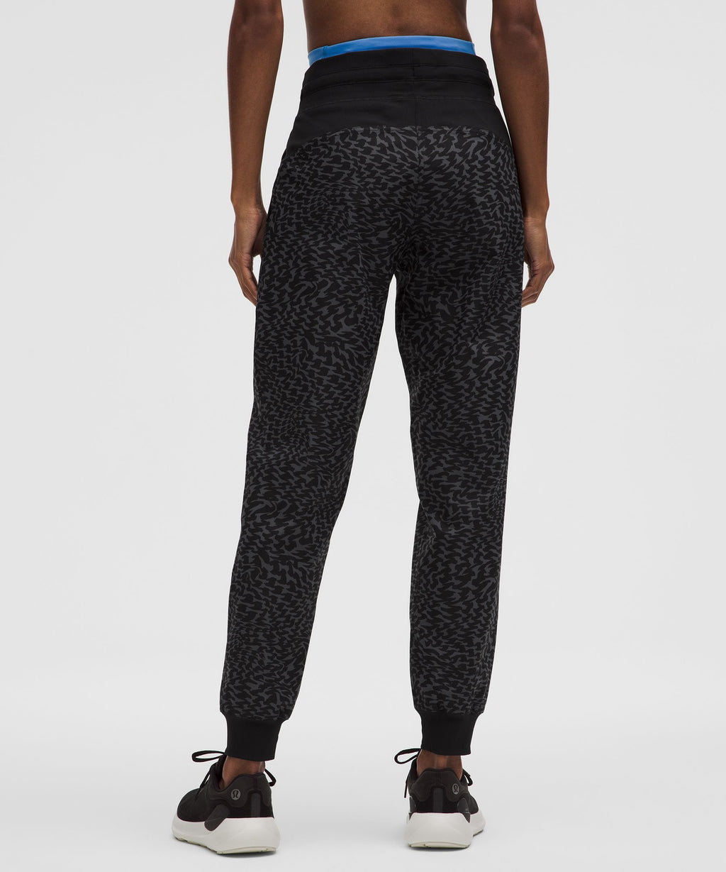 Leopard Warp Black Multi