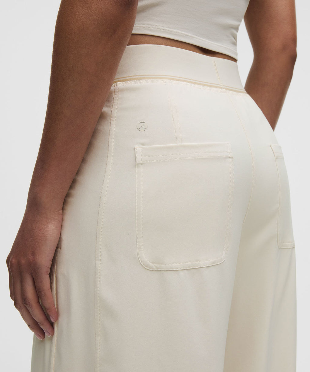 Light Ivory/Trench