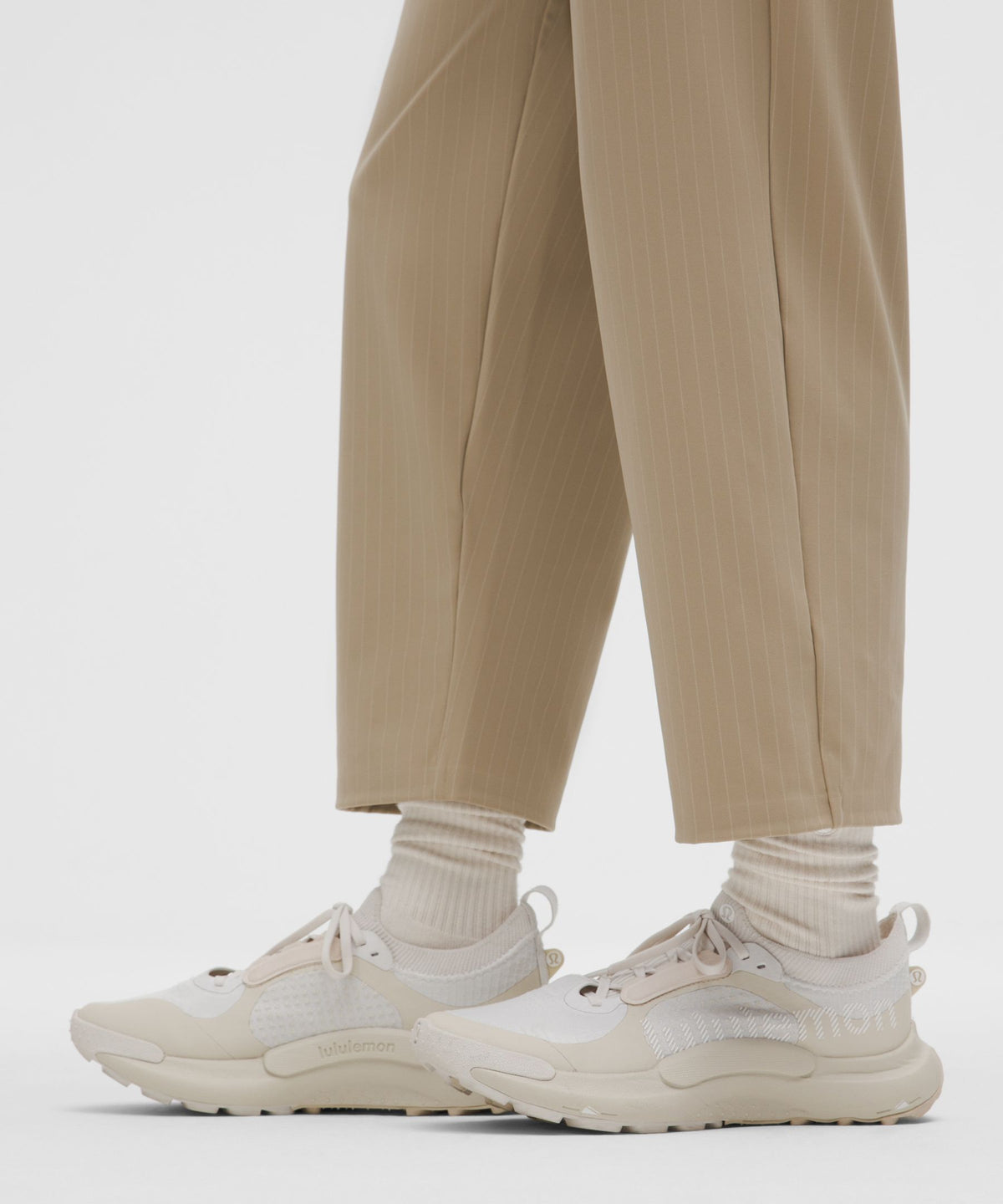 Sheer Oak/Light Ivory