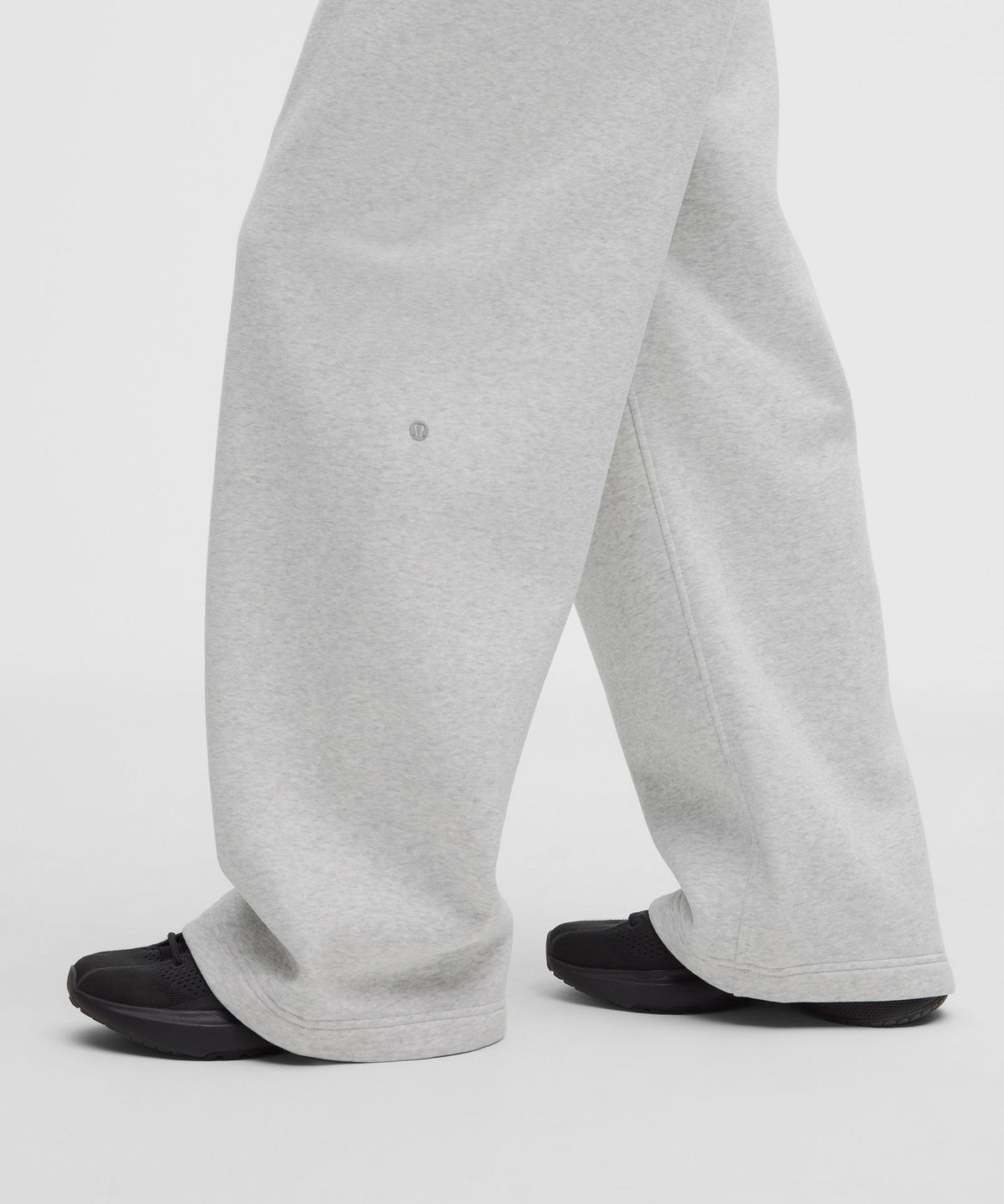 Heathered Core Ultra Light Grey