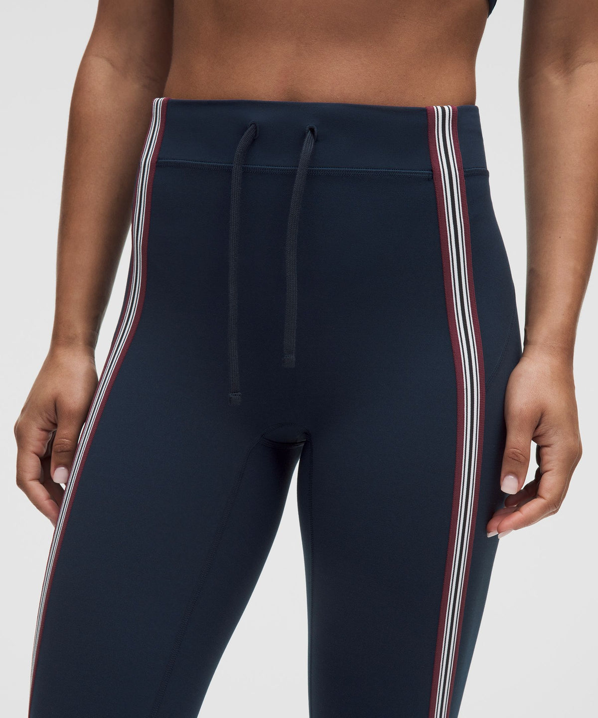 True Navy/Burgundy Bay