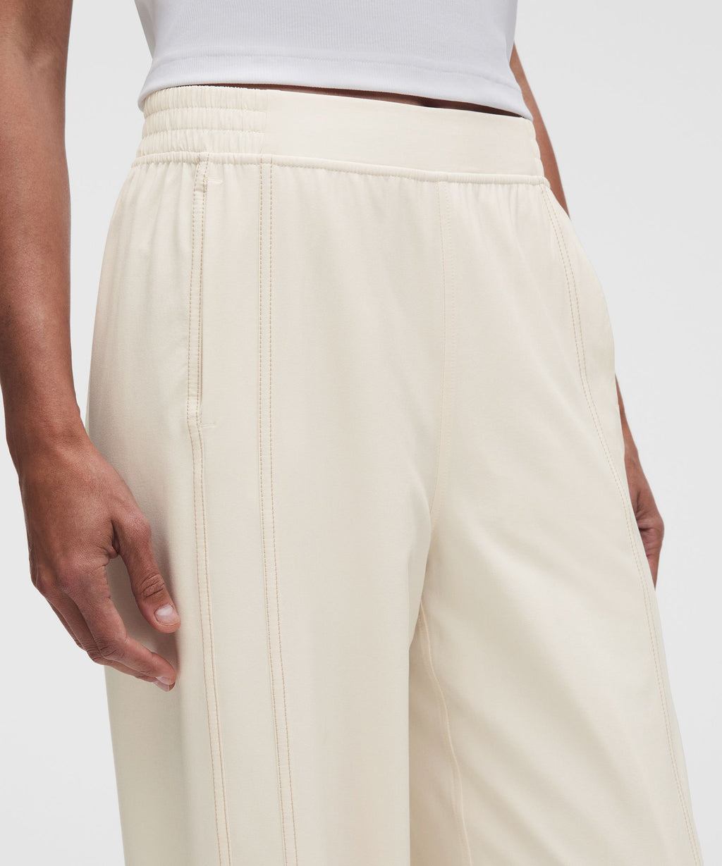 Light Ivory/Wacky Khaki