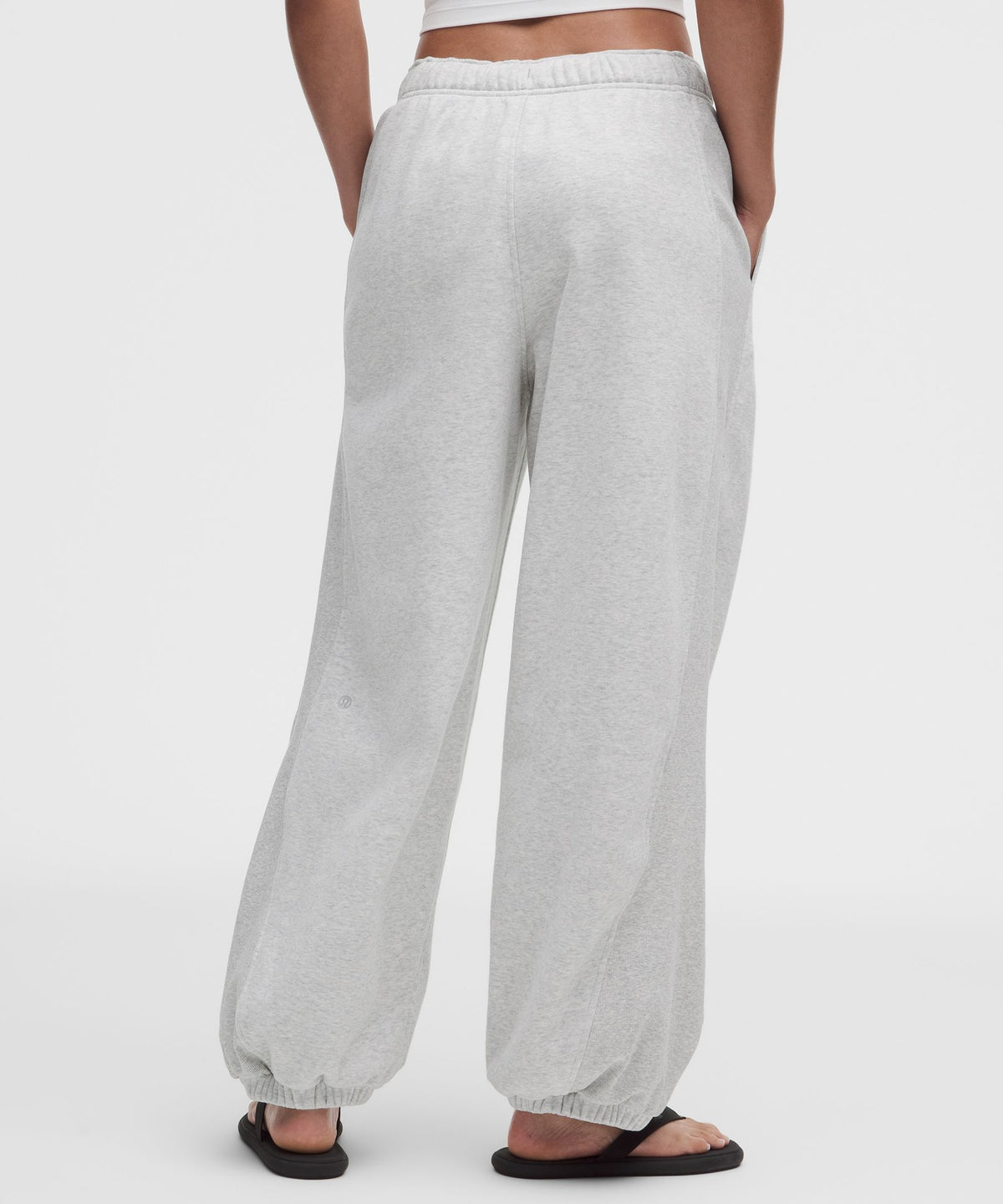 Heathered Core Ultra Light Grey