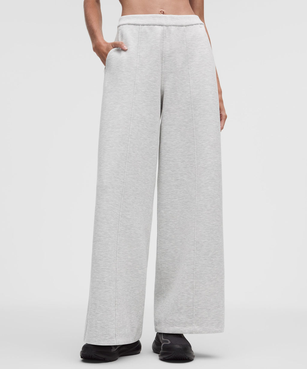Heathered Core Ultra Light Grey