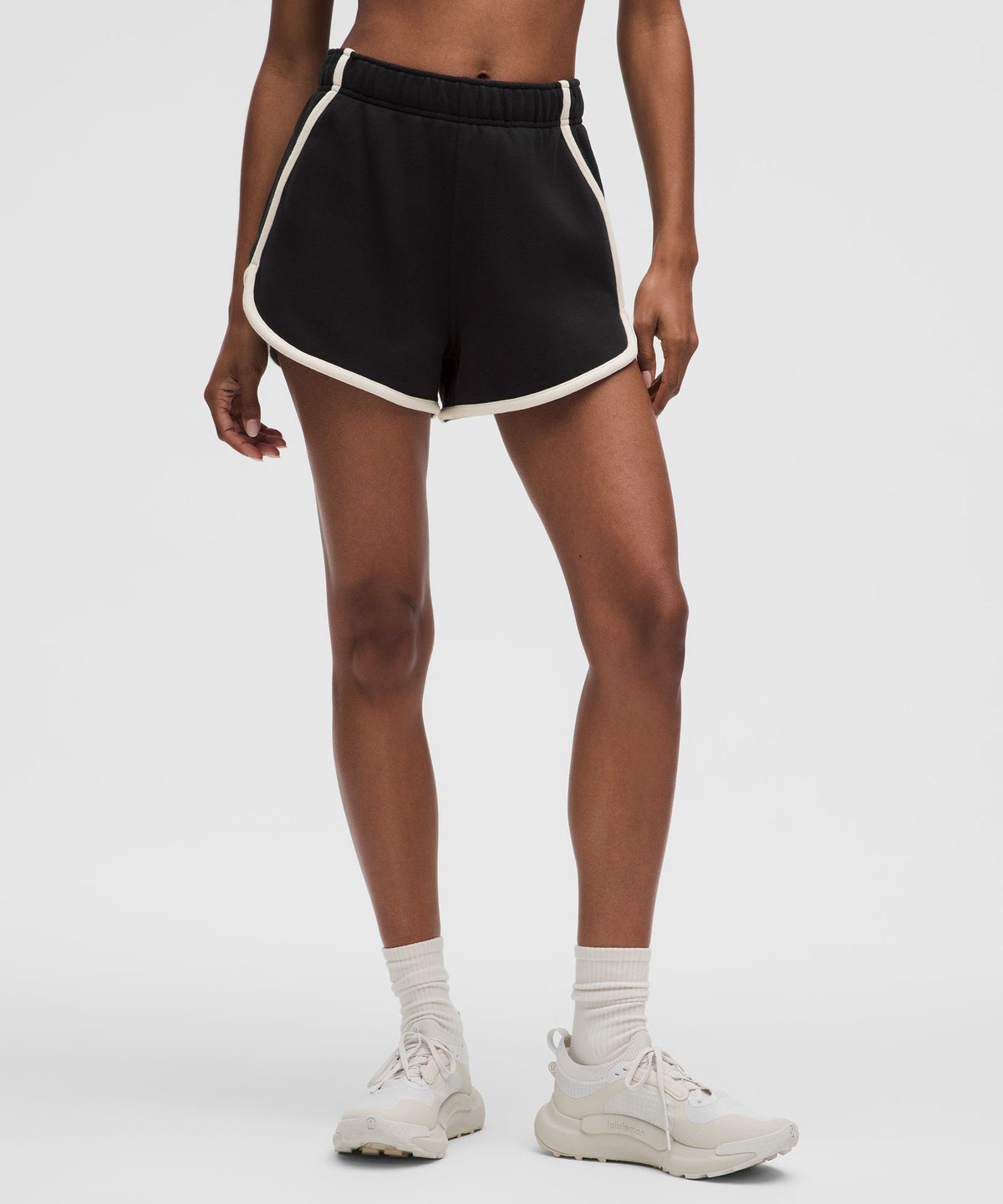 Black/Light Ivory