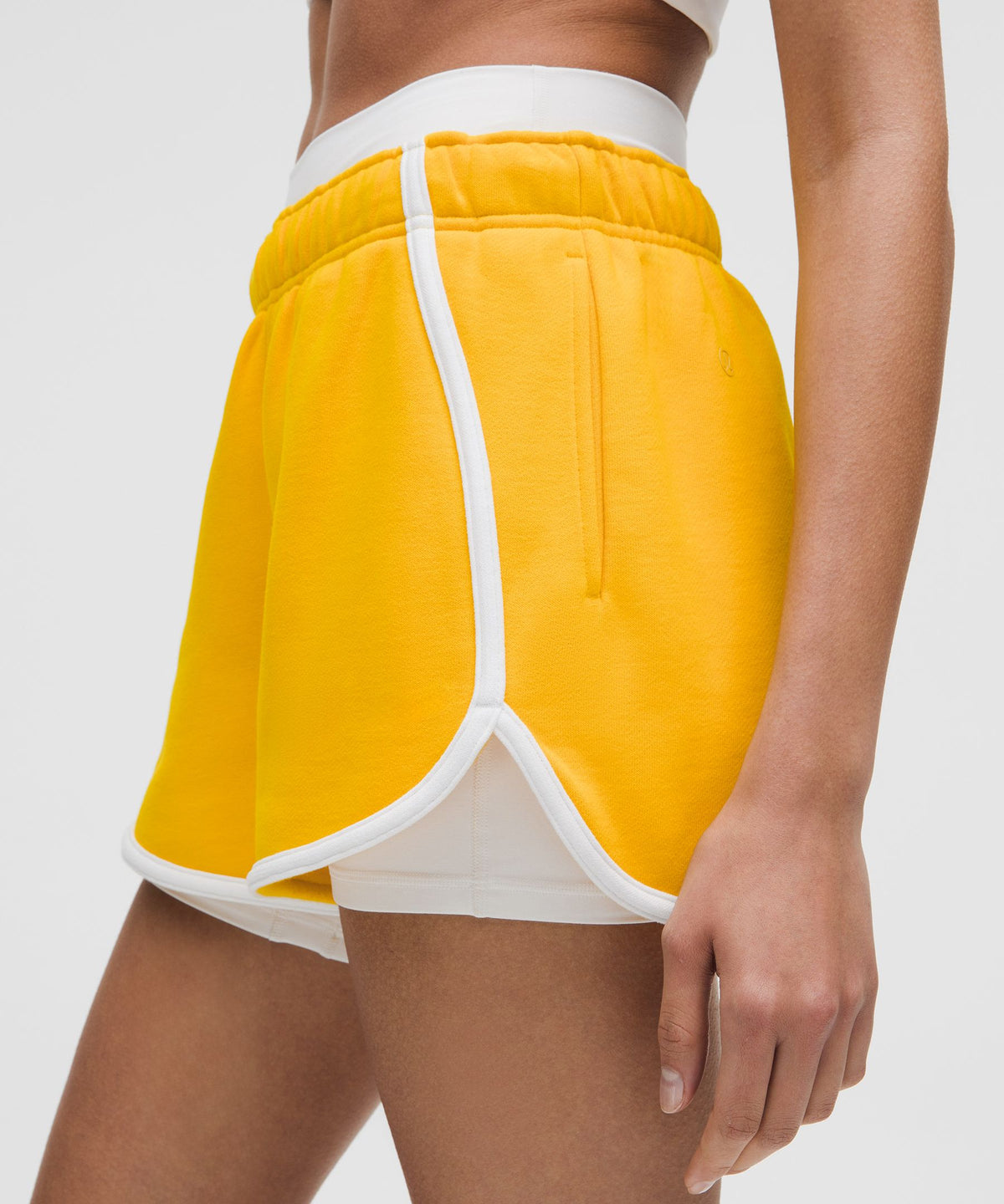 Maize Yellow/White
