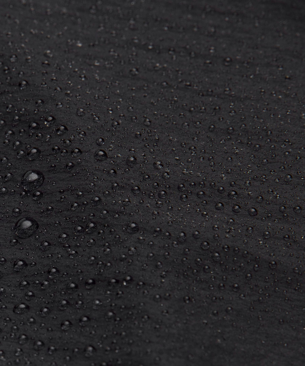 Black/Traverse Grey