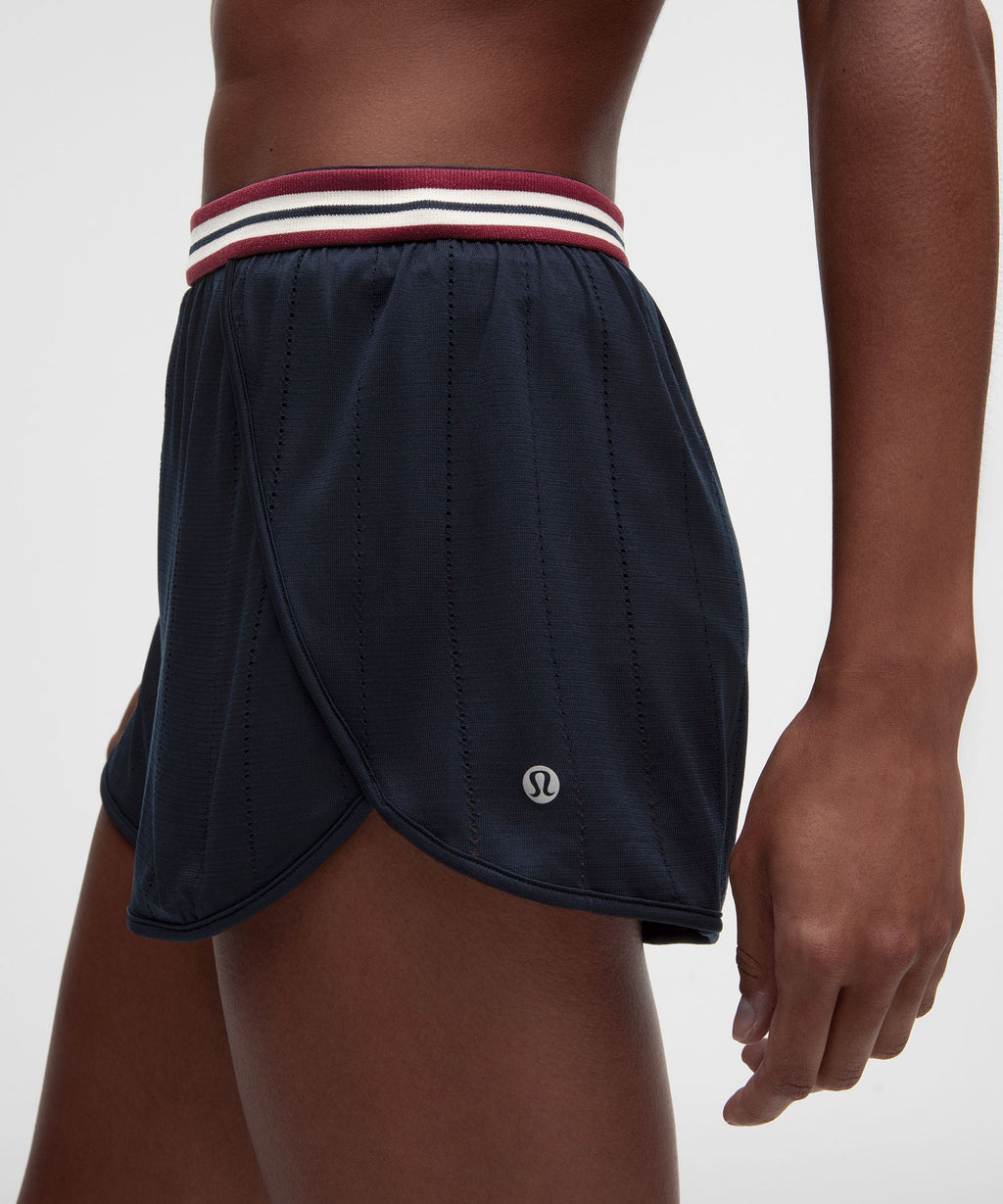 True Navy/Burgundy Bay/Light Ivory