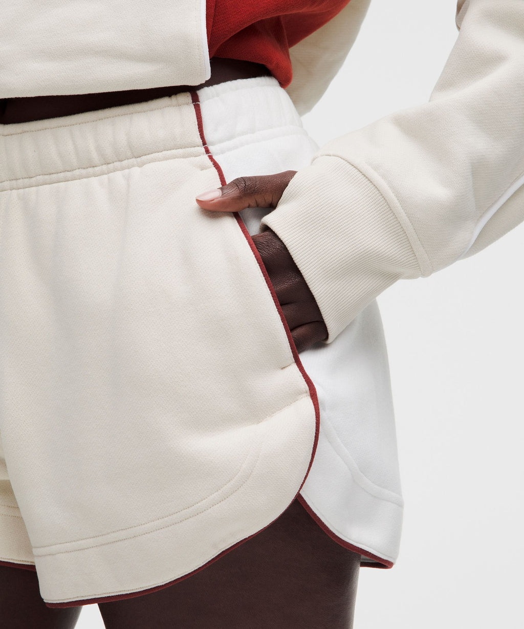 Light Ivory/White/Rocket Red