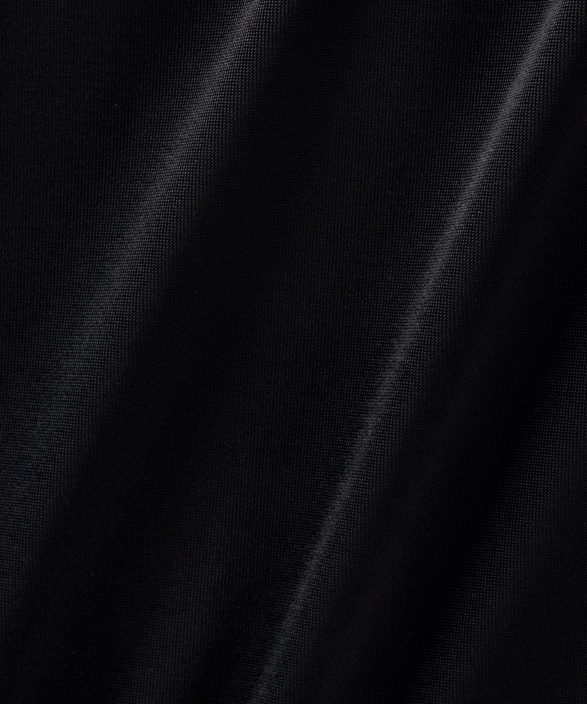 Light Ivory/Remixed Marine/Icy Taupe/Black/Black