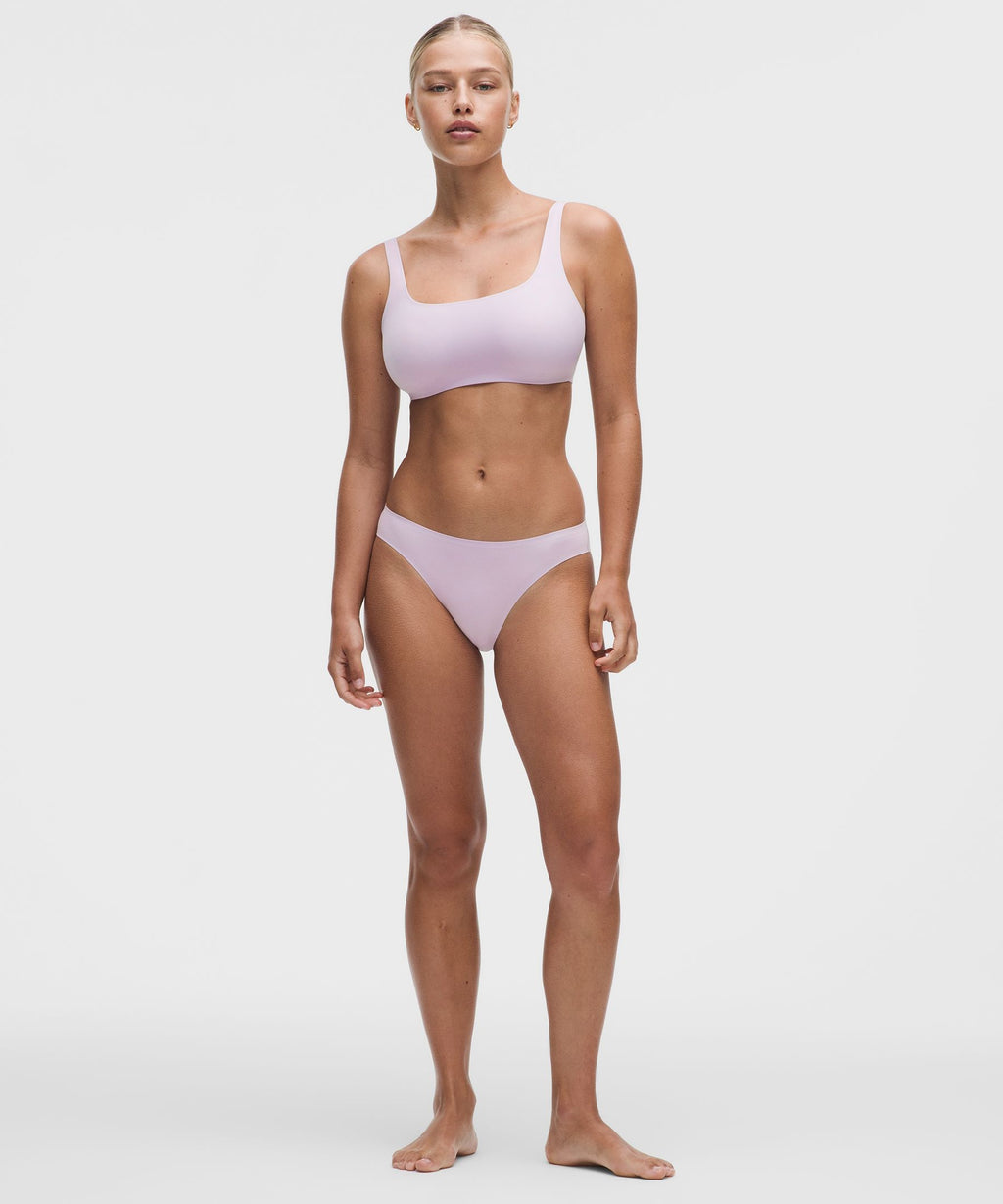 Nomad/Light Ivory/Lilac Play