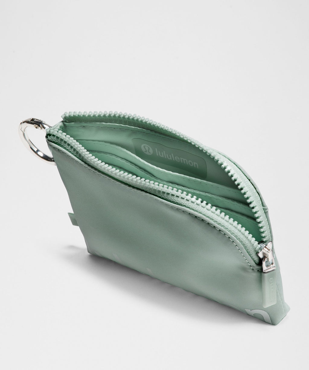 Mint Breeze/White
