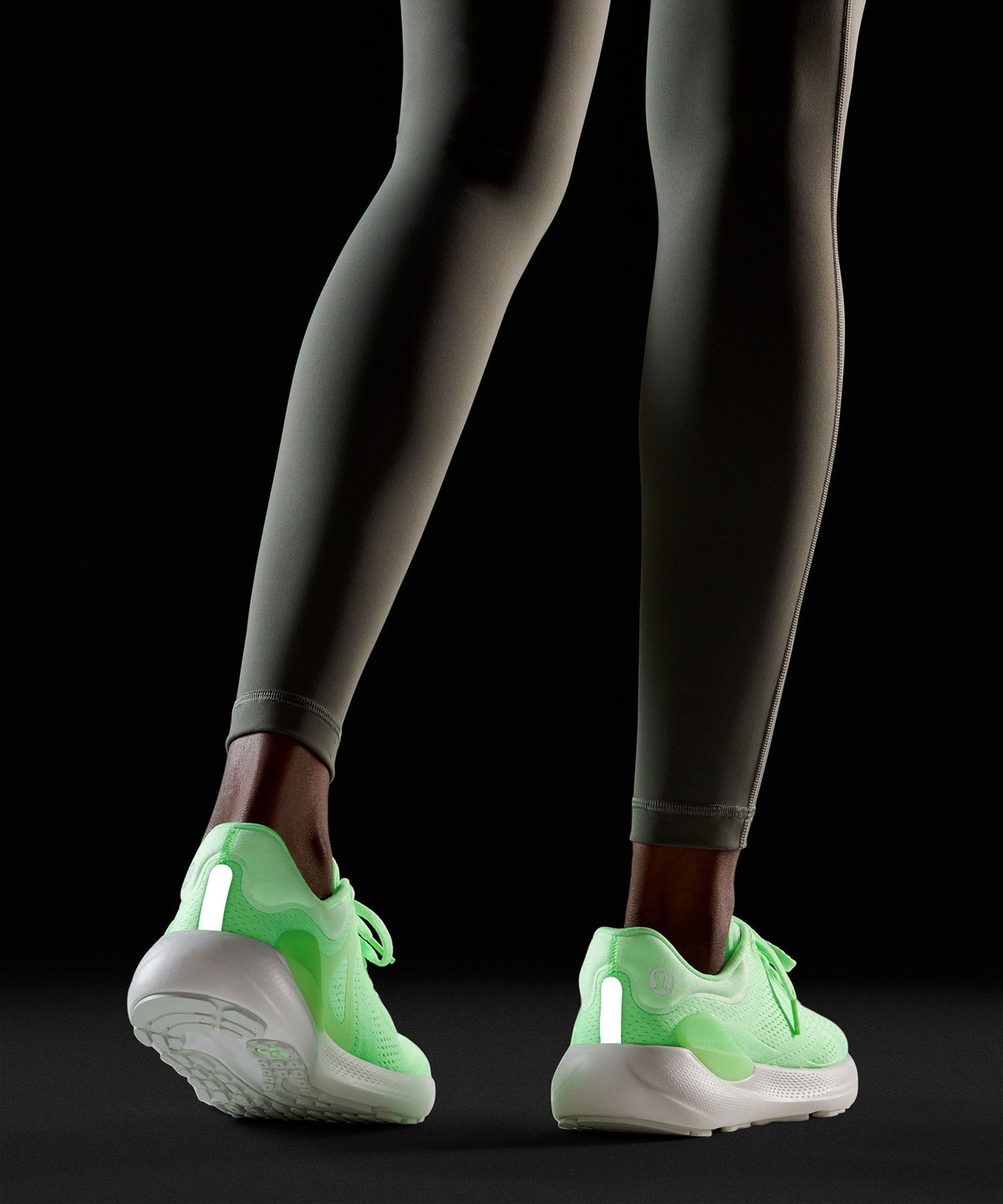 Green Freeze/Light Vapor/White