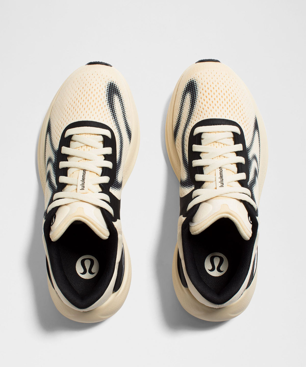 Butter Cream/Black/White