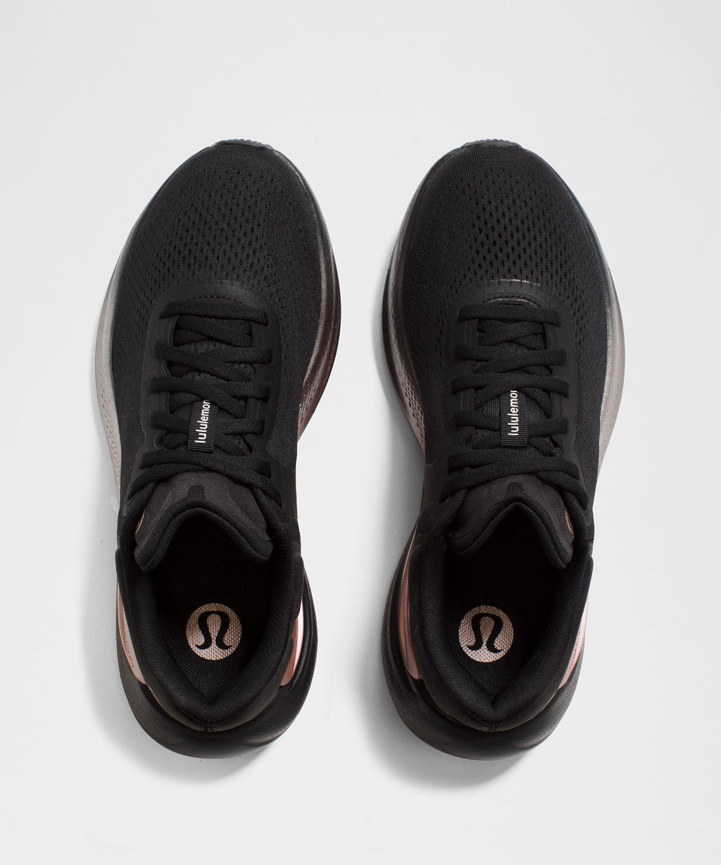 Black/Black/Luxe Gold