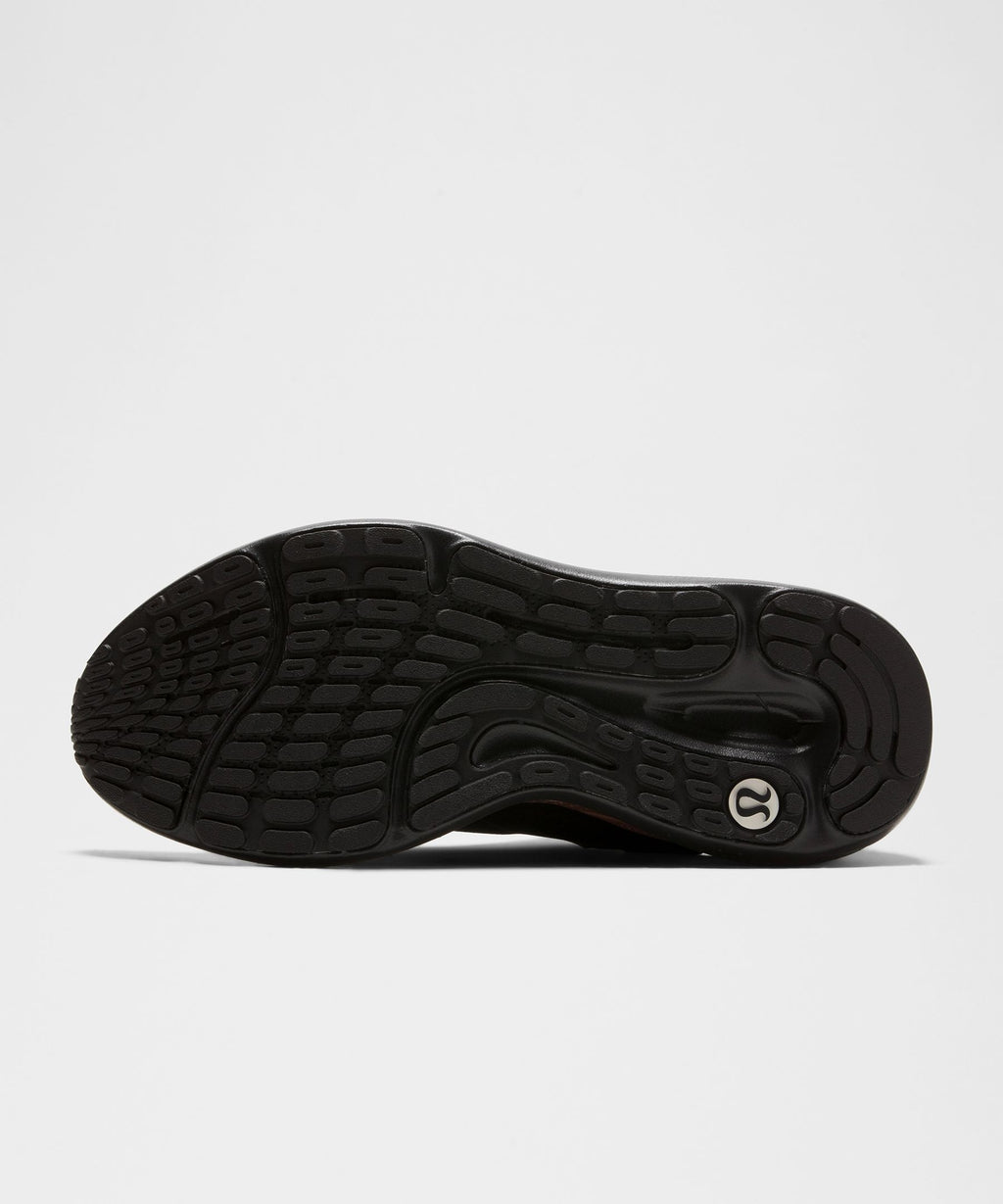 Black/Black/Luxe Gold