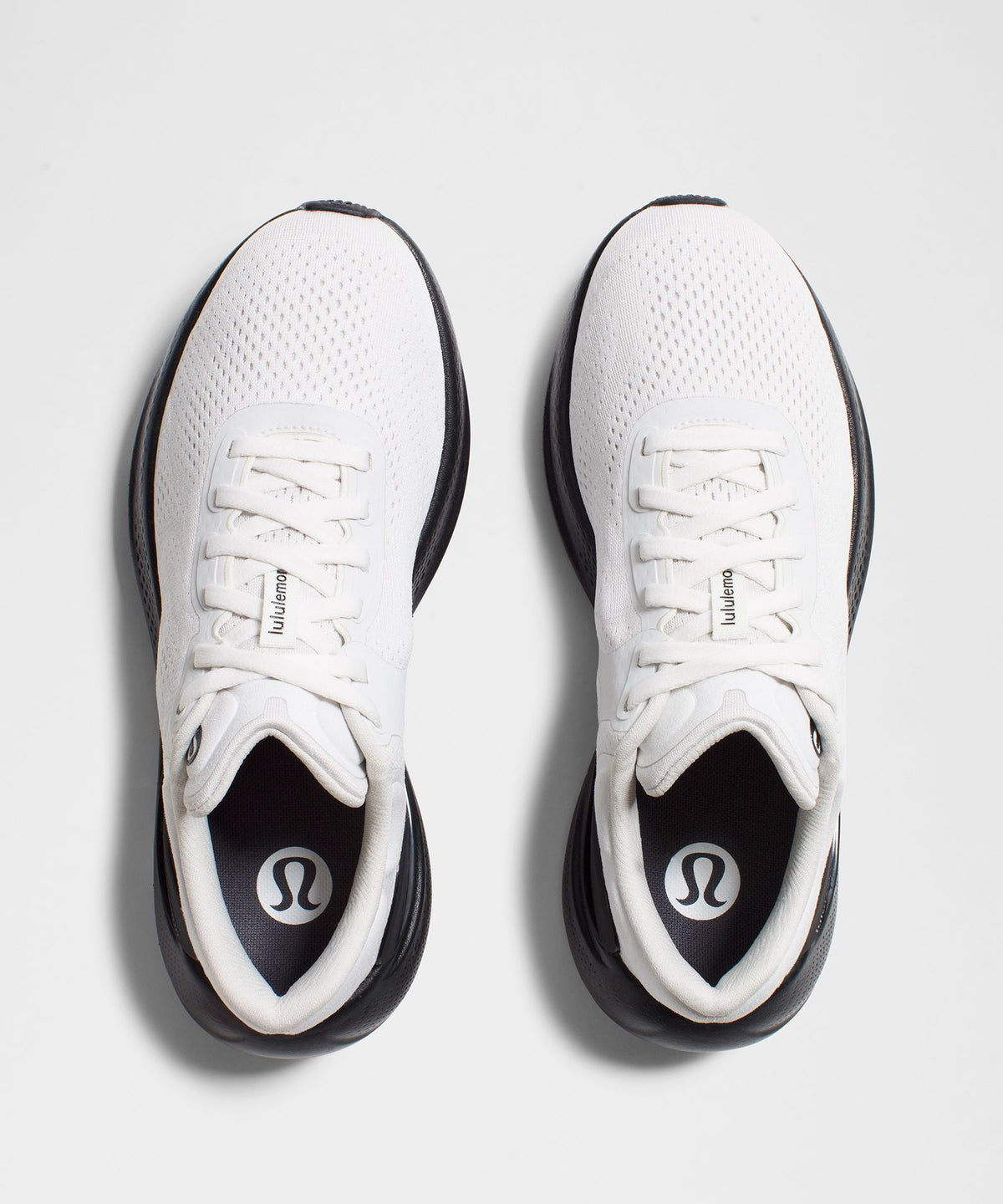Light Vapor/Black/Black