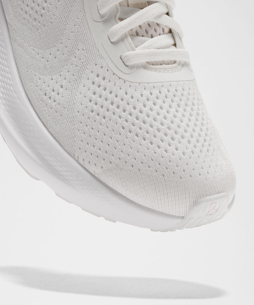 White/White/White