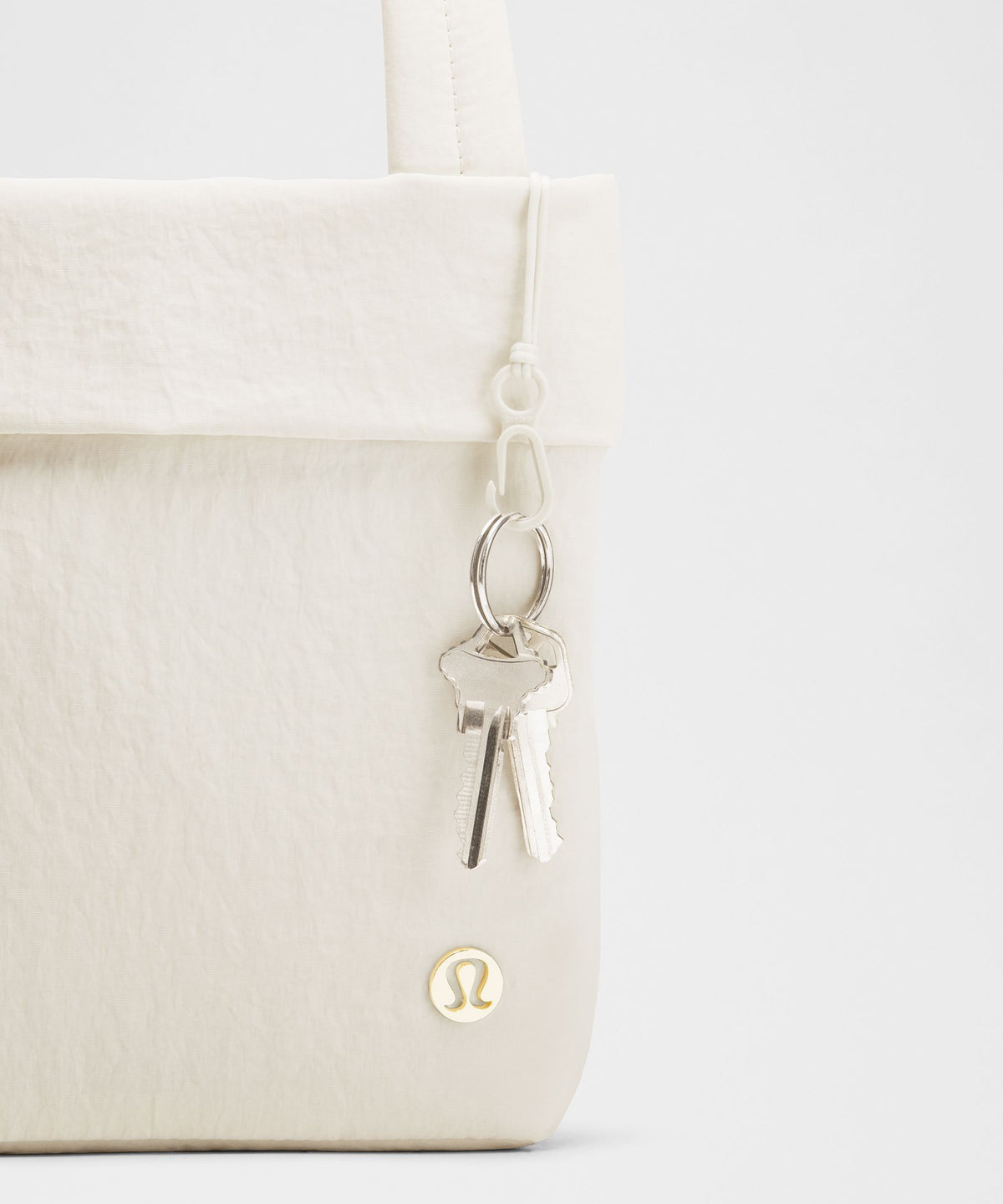 Light Ivory/Gold