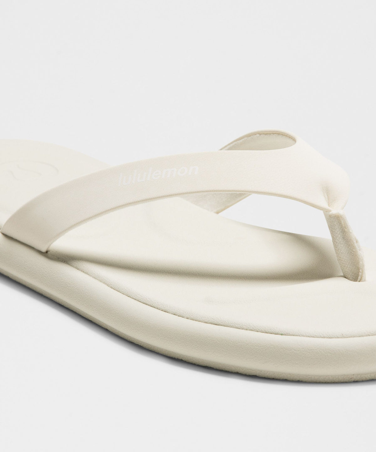 Light Ivory/Light Ivory/Light Ivory