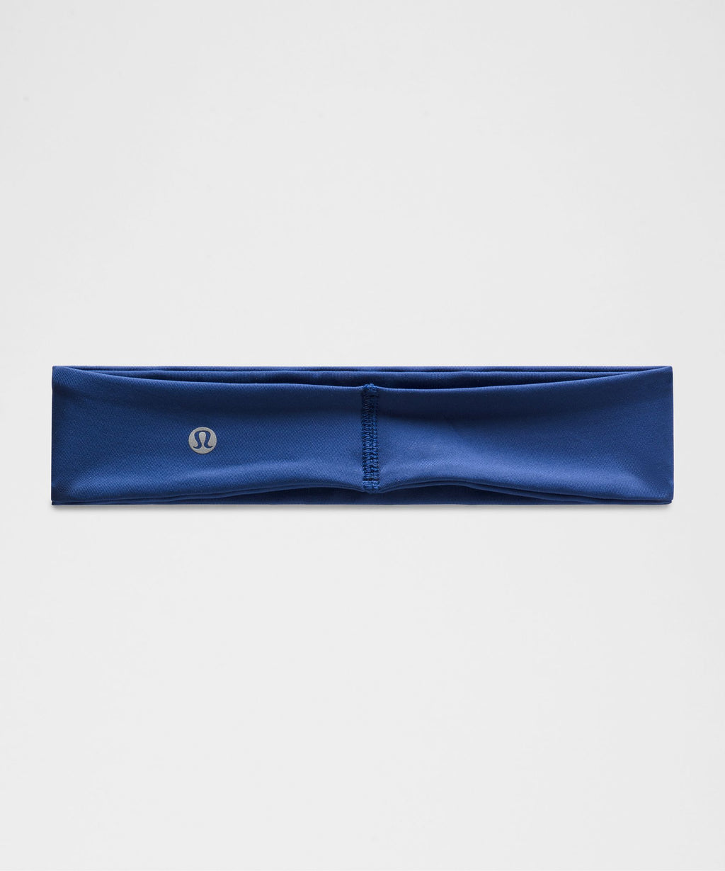 Clubhouse Blue