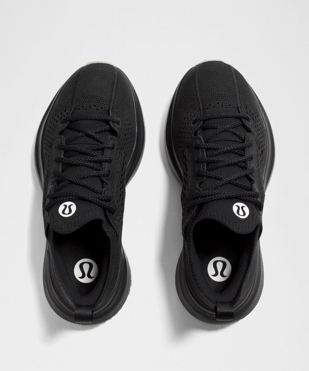 Black/Black/White