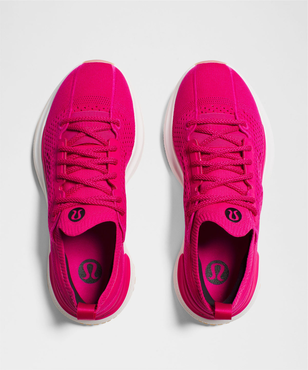Geranium Pink/Light Vapor/Black