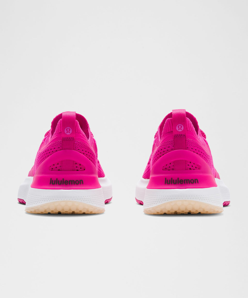 Geranium Pink/Light Vapor/Black