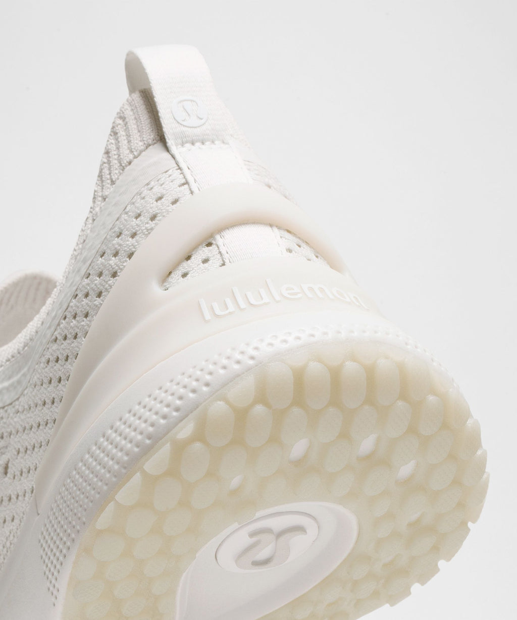 Light Vapor/Light Vapor/White