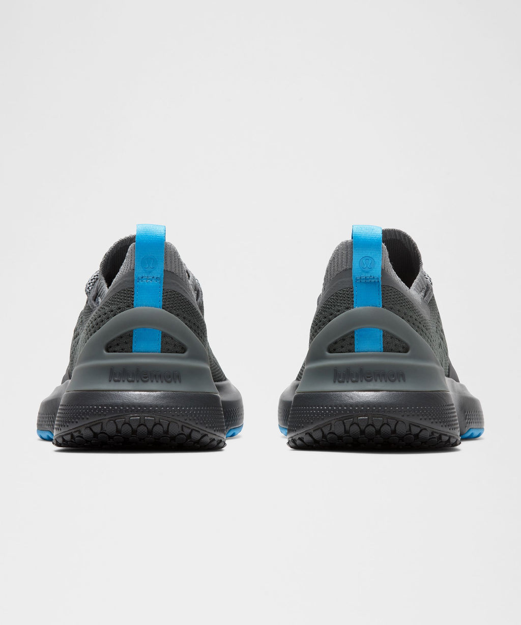 Onyx Grey/Graphite Grey/Feather Grey