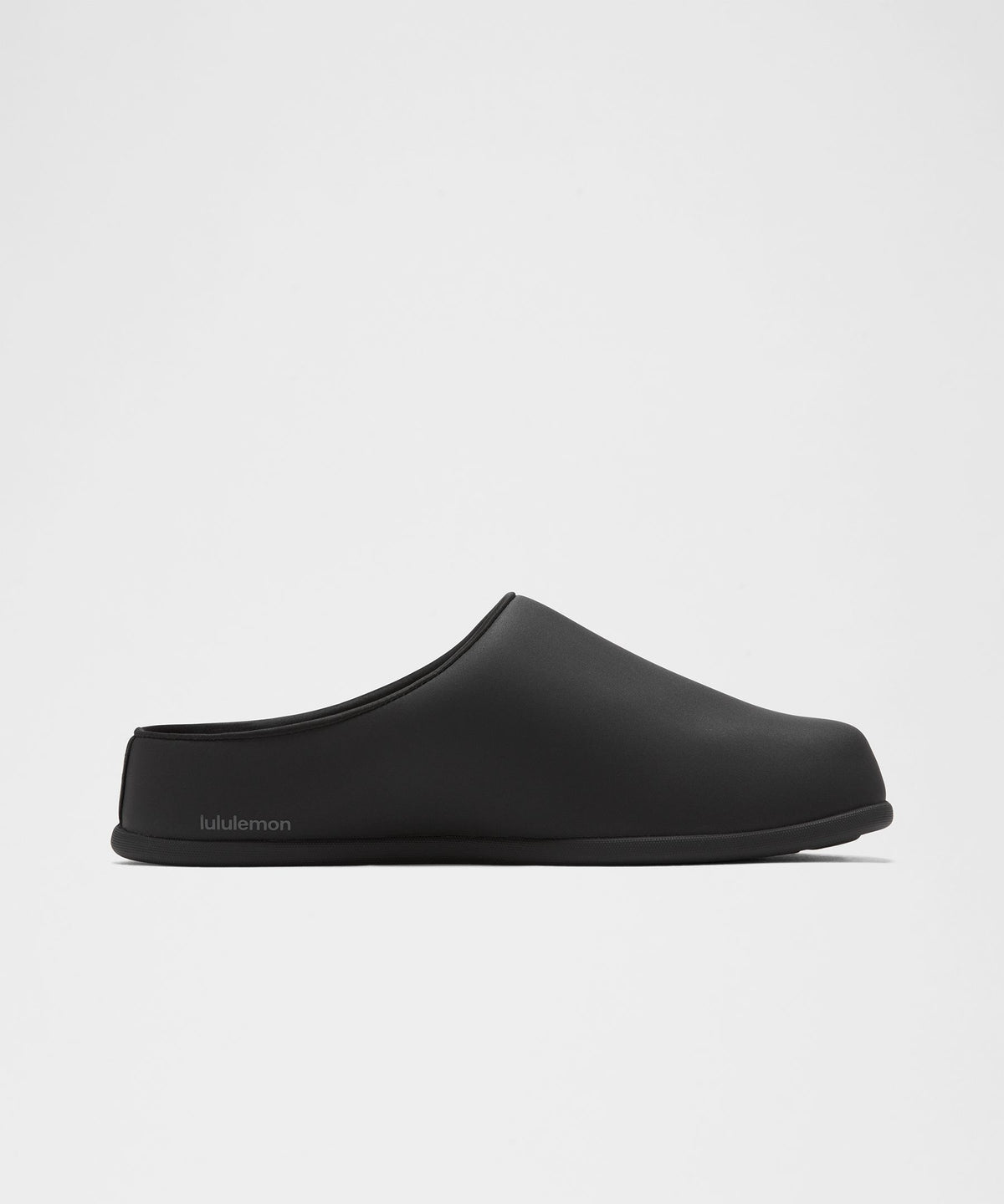 Black/Black/Black