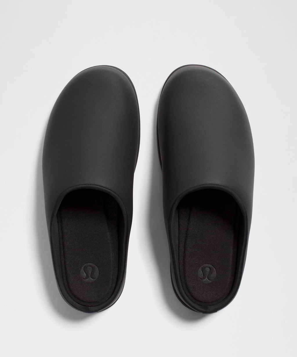 Black/Black/Black