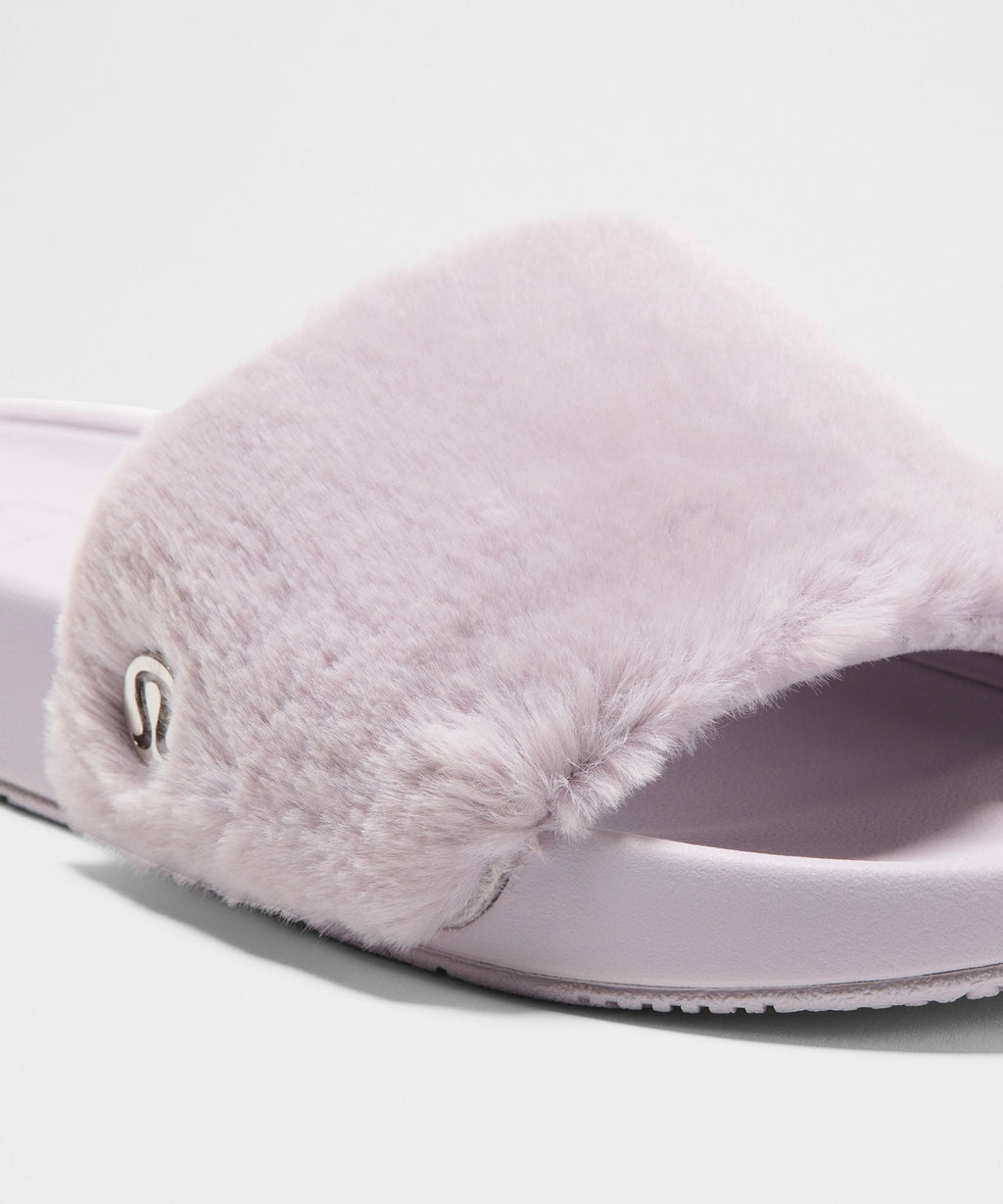 Faint Lavender/Faint Lavender/Silver