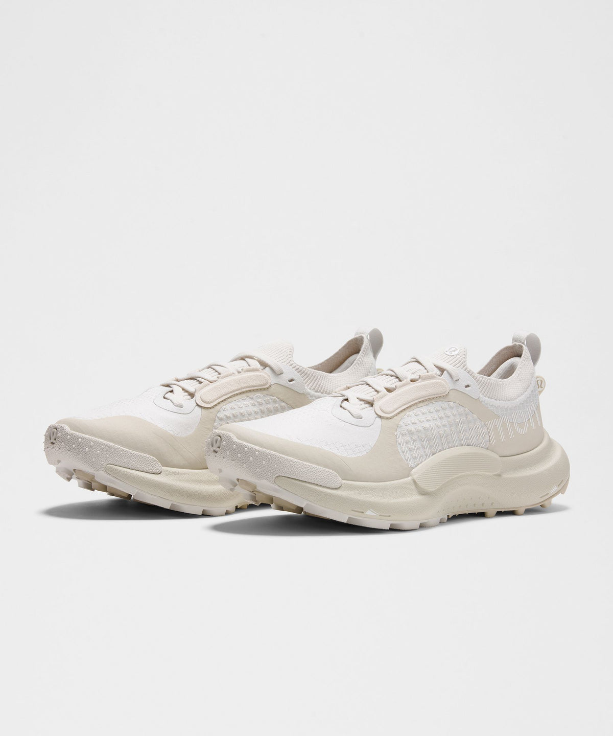 Light Vapor/Natural Ivory/White