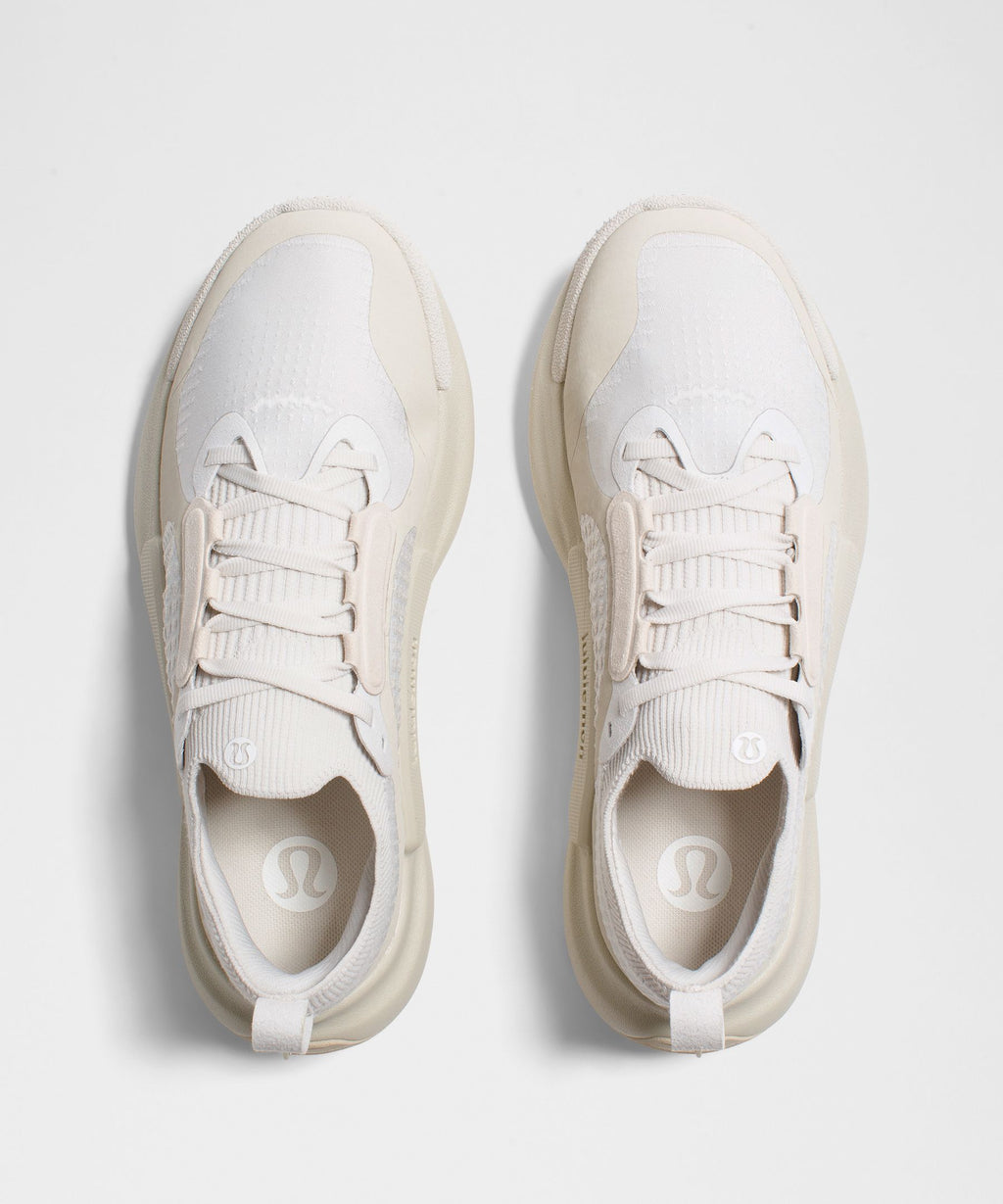 Light Vapor/Natural Ivory/White