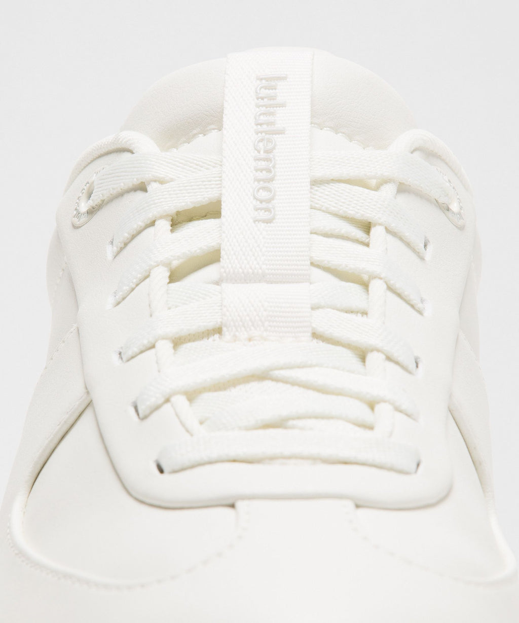 White/White/White