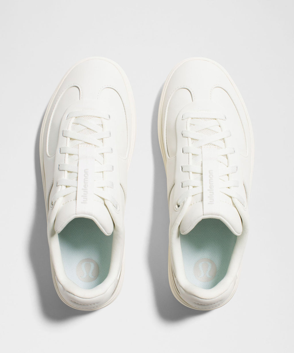 White/White/White