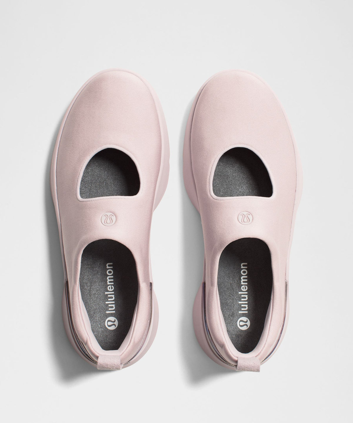 Porcelain Pink/Ashen Rose/Porcelain Pink