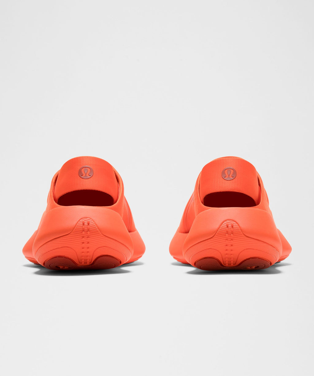 Spicy Orange/Spicy Orange/Rocket Red