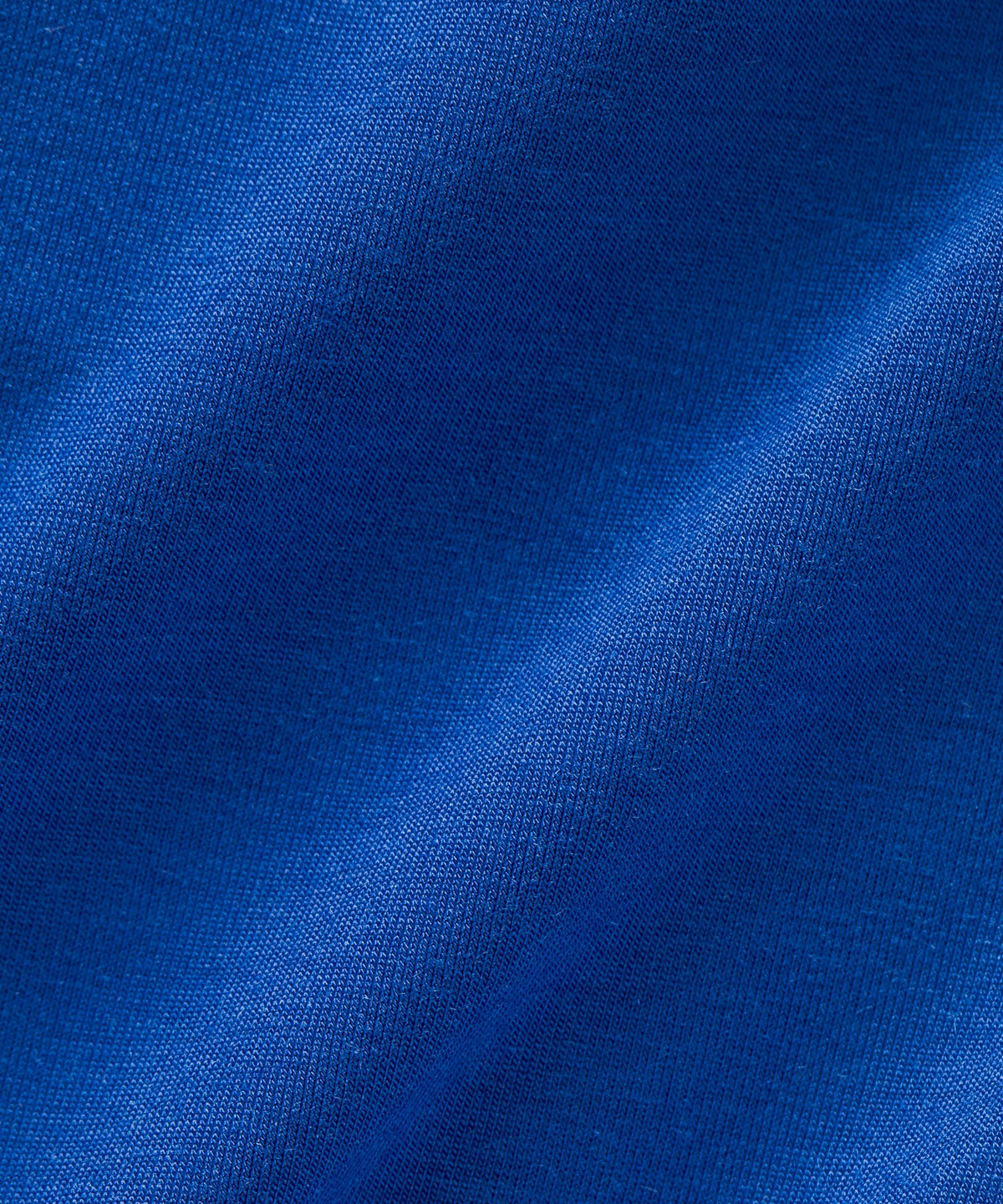 Light Ivory/Beach Ball Blue/Petite Floral Breakfast Tea Black