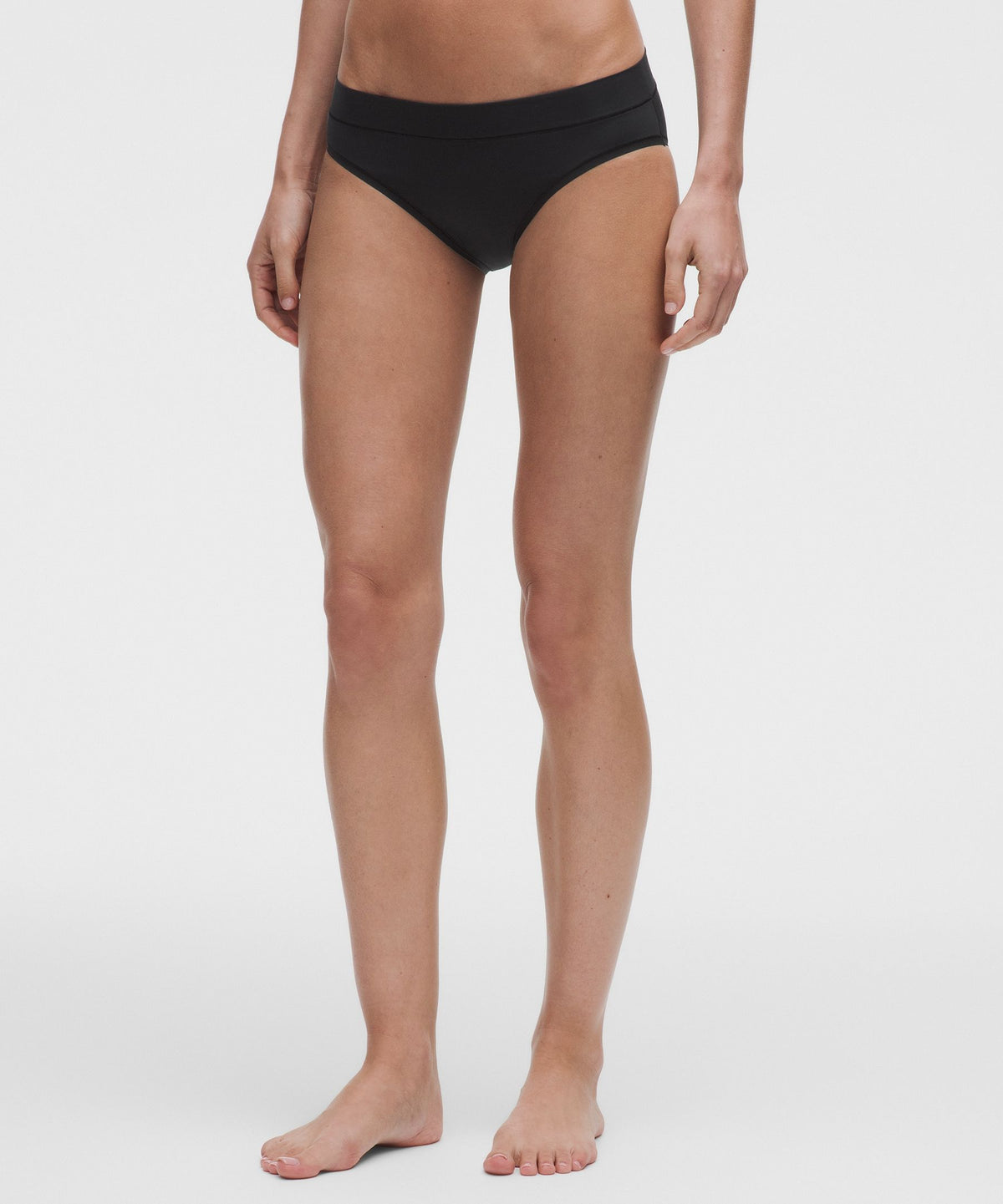 Black/Light Ivory/Petite Floral Coconut Ivory Black
