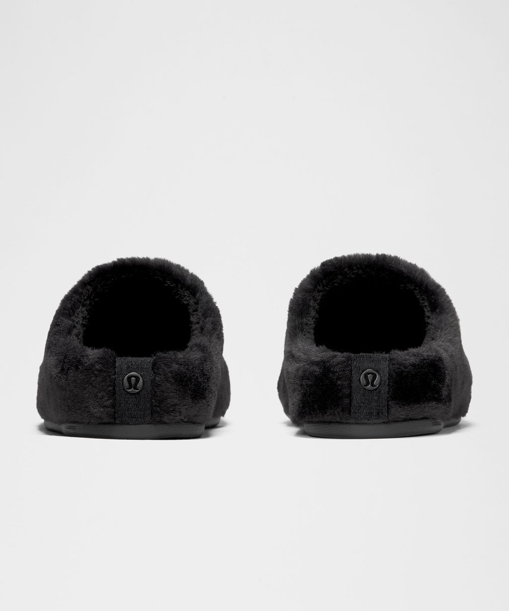 Black/Black/Black